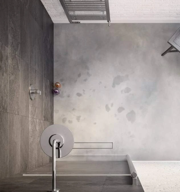 Alassio 800mm Hinged Wetroom Screen 8mm Glass - Lakes Showering Spaces Coastline 5 Alassio 800mm Hinged Wetroom Screen 8mm Glass - Lakes Showering Spaces Coastline - Image 3