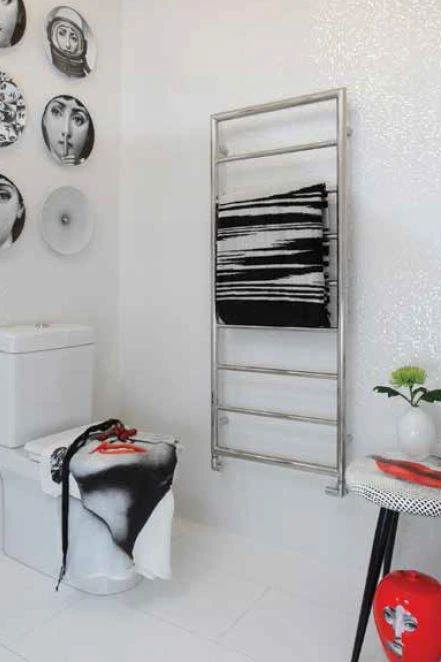 1260 X 520mm Sussex Alfriston Stainless Steel Towel Rail - JIS Europe 4 1260 X 520mm Sussex Alfriston Stainless Steel Towel Rail - JIS Europe - Image 2