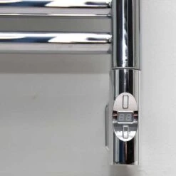 Hugo2 812 X 600mm Electric Towel Radiator - Chrome - High Heat Output - Tissino 7 Hugo2 812 X 600mm Electric Towel Radiator - Chrome - High Heat Output - Tissino -Perfect Finish chrome rail element 3