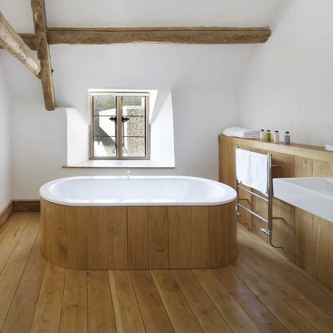 700 X 520mm Sussex Rusper Stainless Steel Towel Rail - JIS Europe 4 700 X 520mm Sussex Rusper Stainless Steel Towel Rail - JIS Europe - Image 2